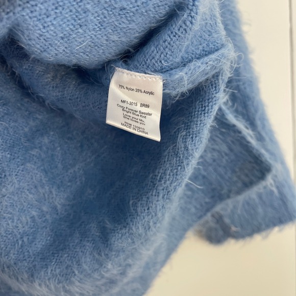 Show Me Your Mumu Cozy Forever Sweater Light Blue Fuzzy V Neck Size Small - Picture 5 of 8